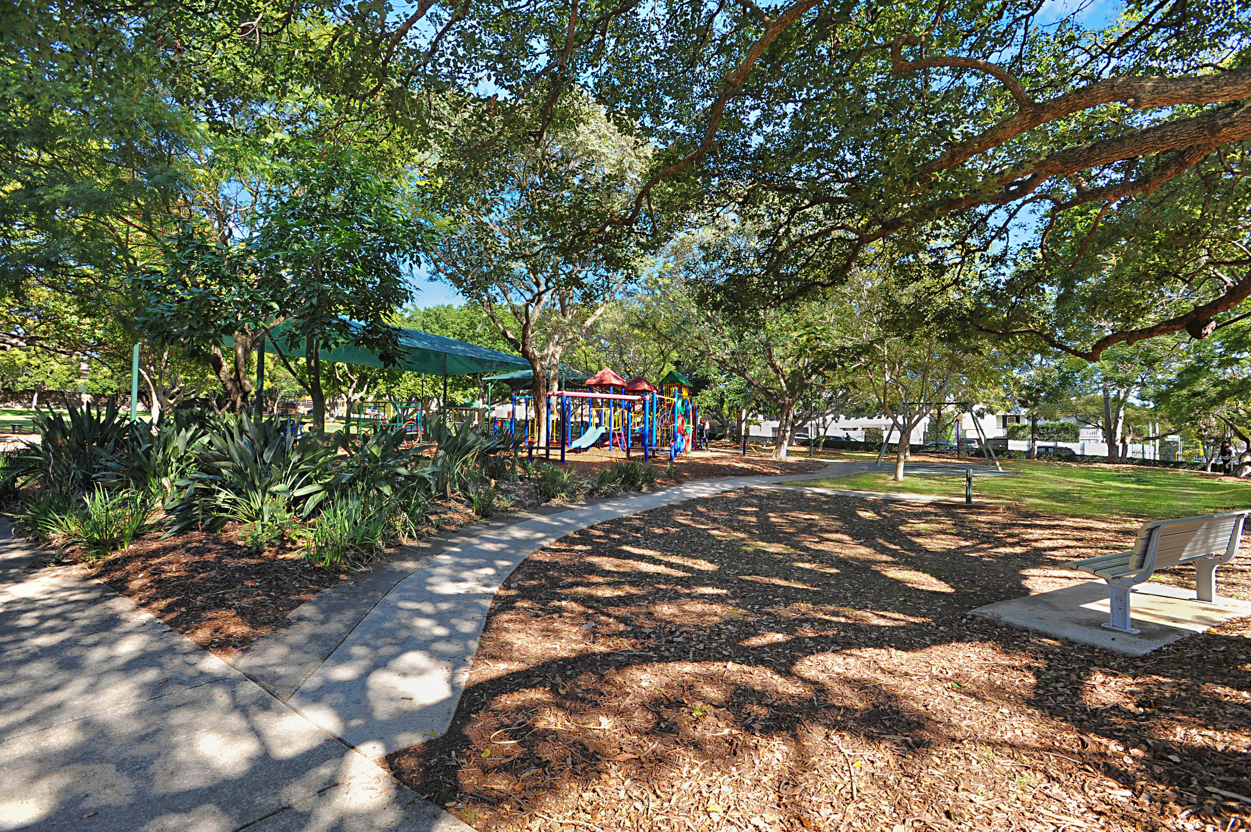 Pest control in Hendra