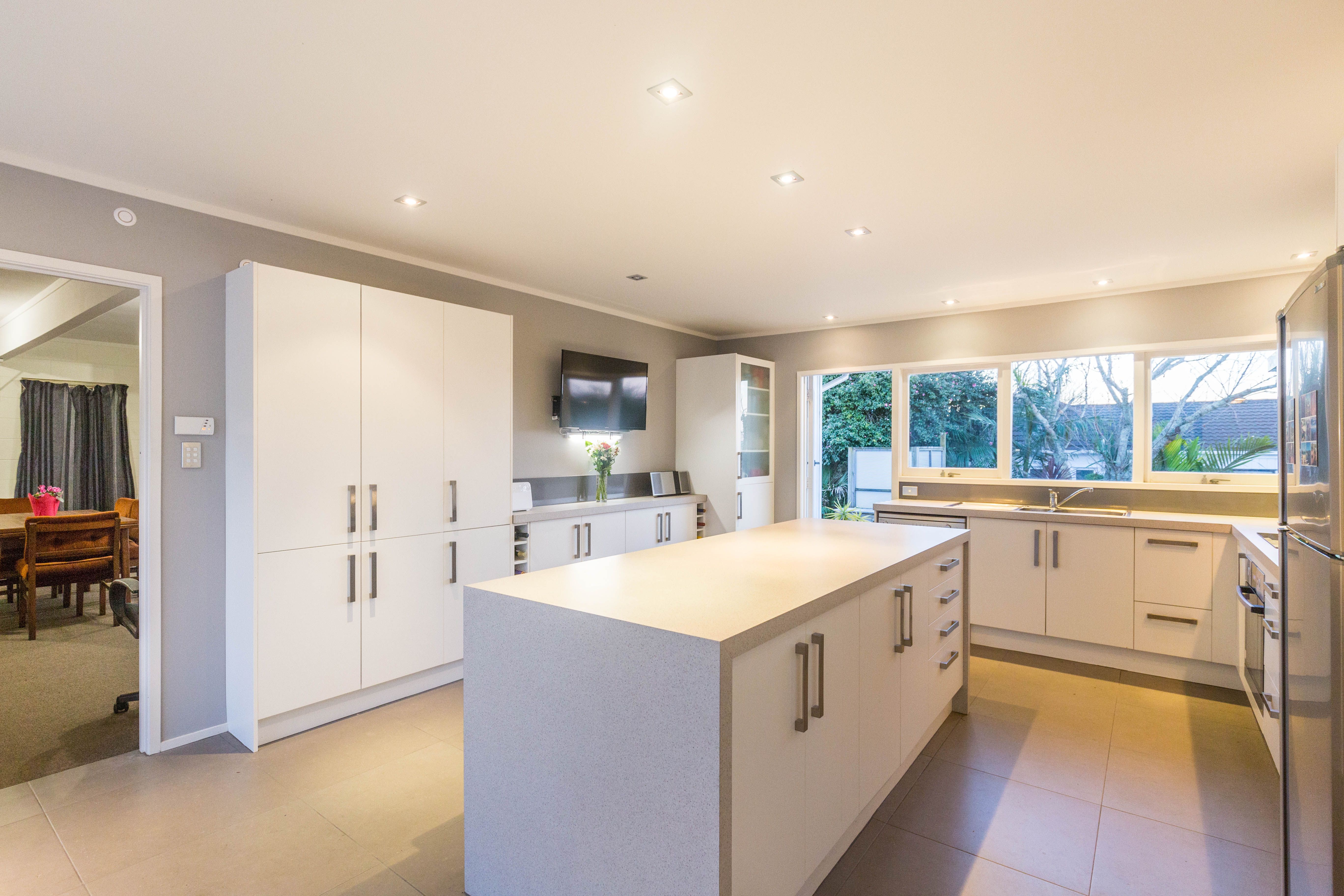 5 Hastie Avenue, Mangere Bridge, Manukau City