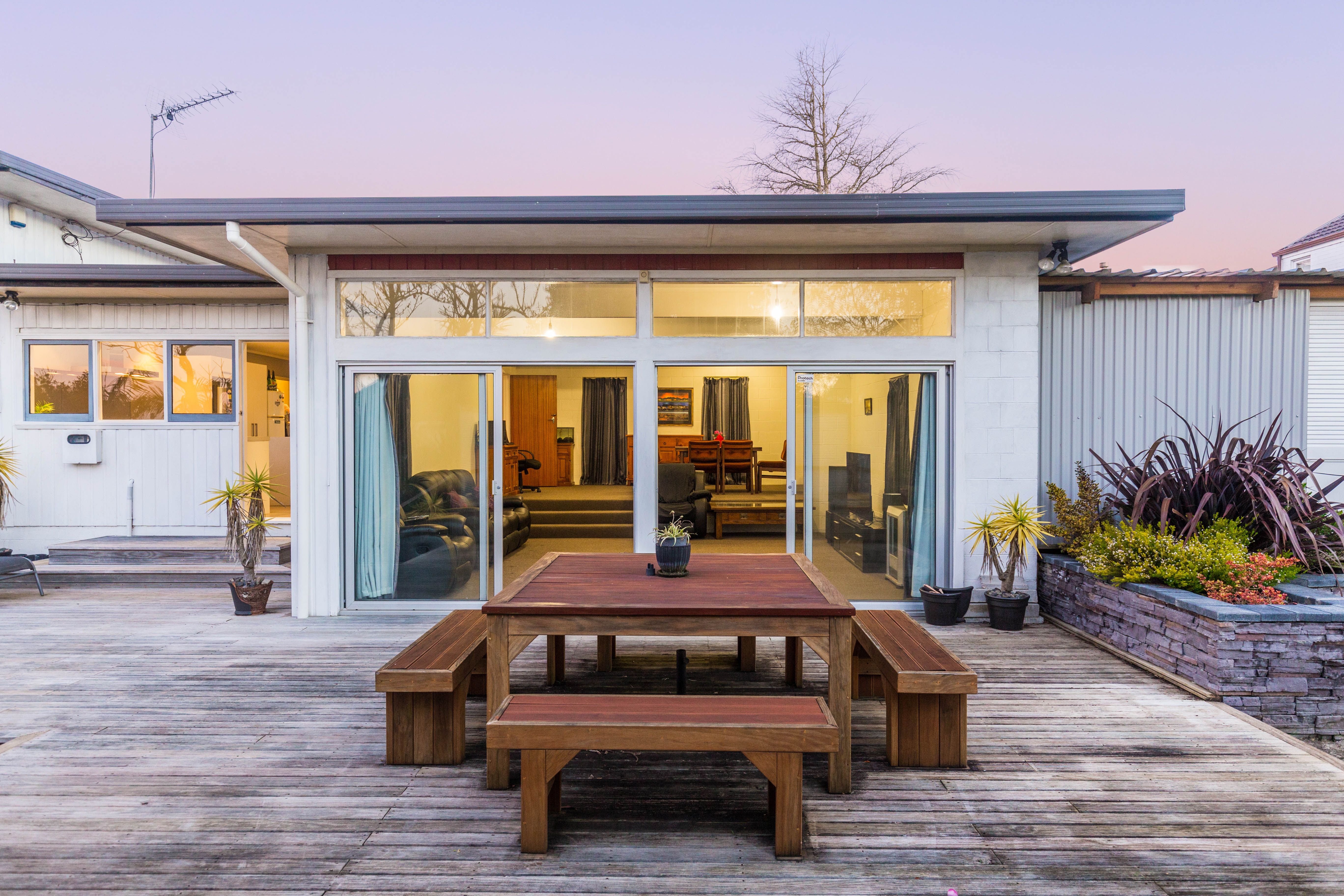 5 Hastie Avenue, Mangere Bridge, Manukau City