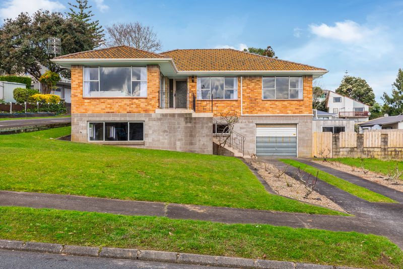 Untouched Brick & Tile Beauty - Pakuranga