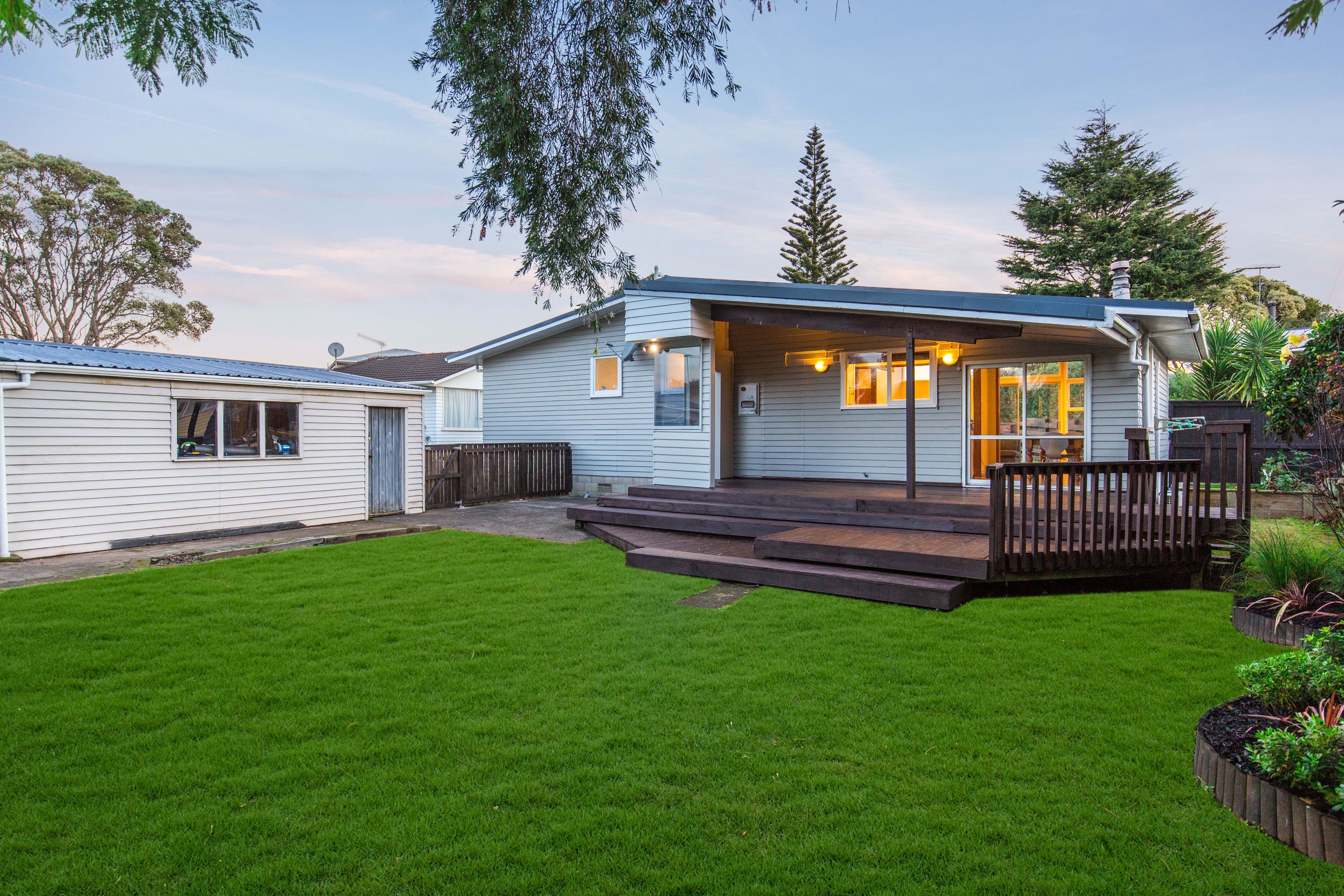 24 Dunstall Place, Mangere Bridge, Manukau City
