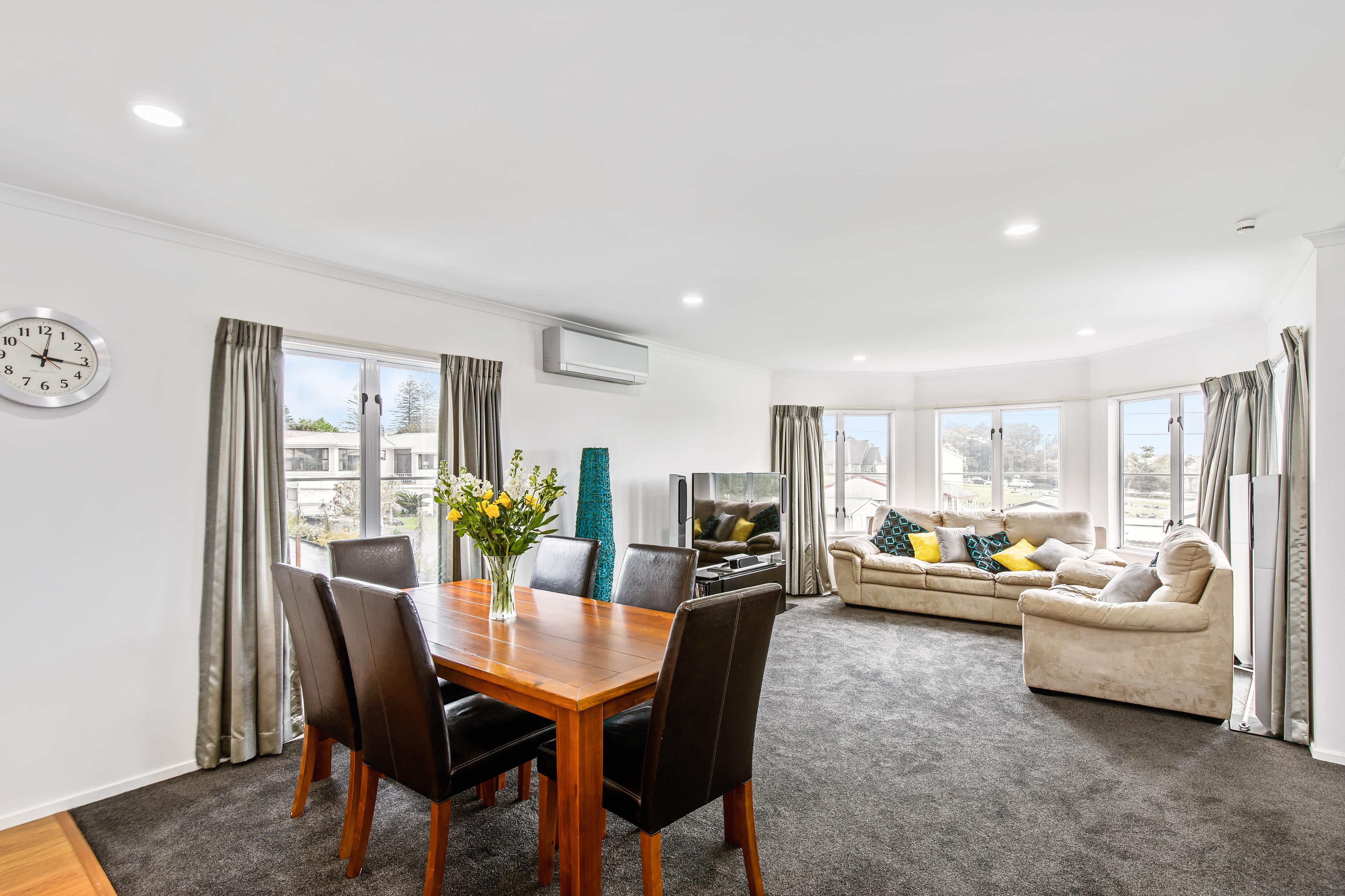 1/24 Woodward Avenue, Mangere Bridge, Manukau City