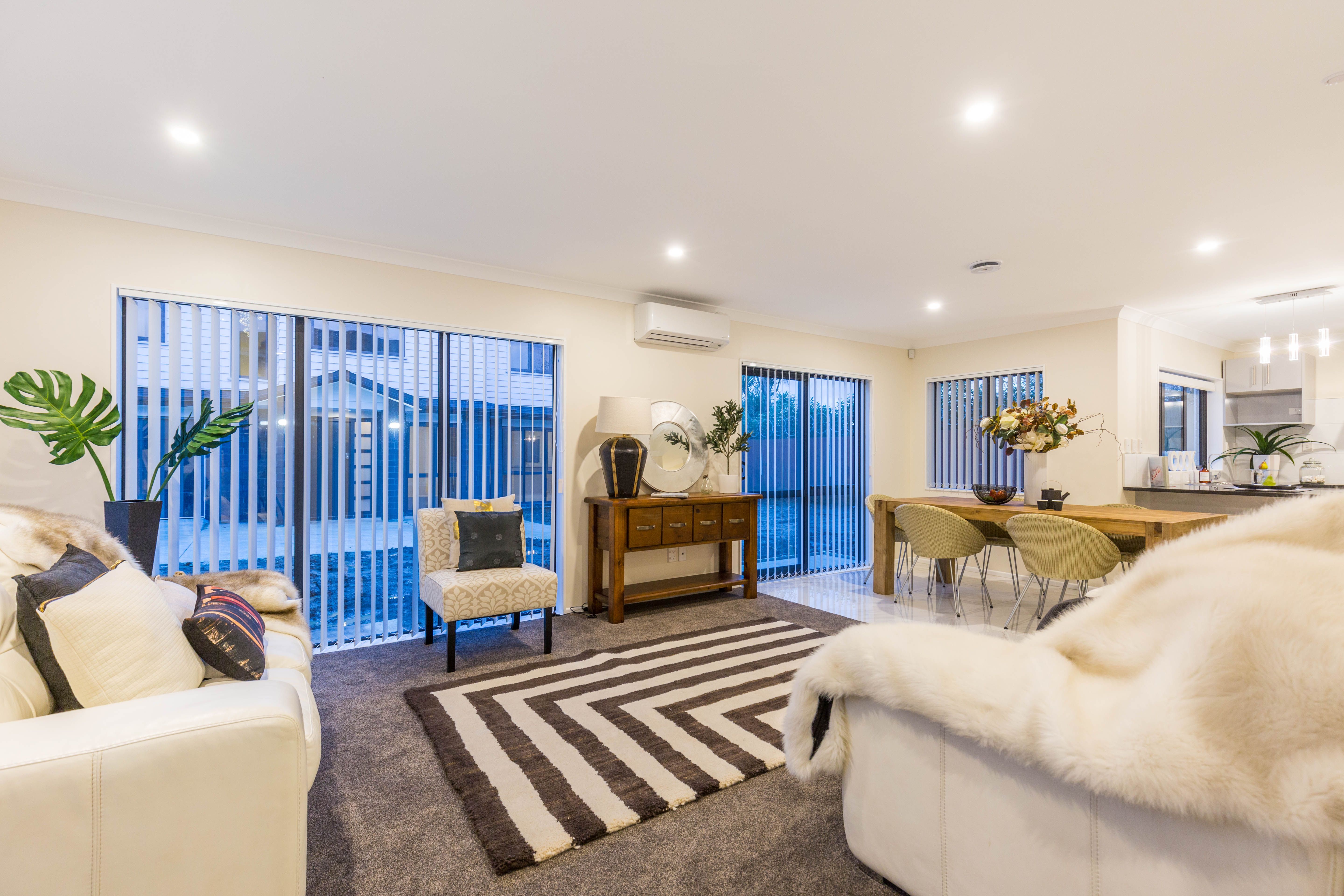 2/160 Robertson Road, Mangere, Manukau City