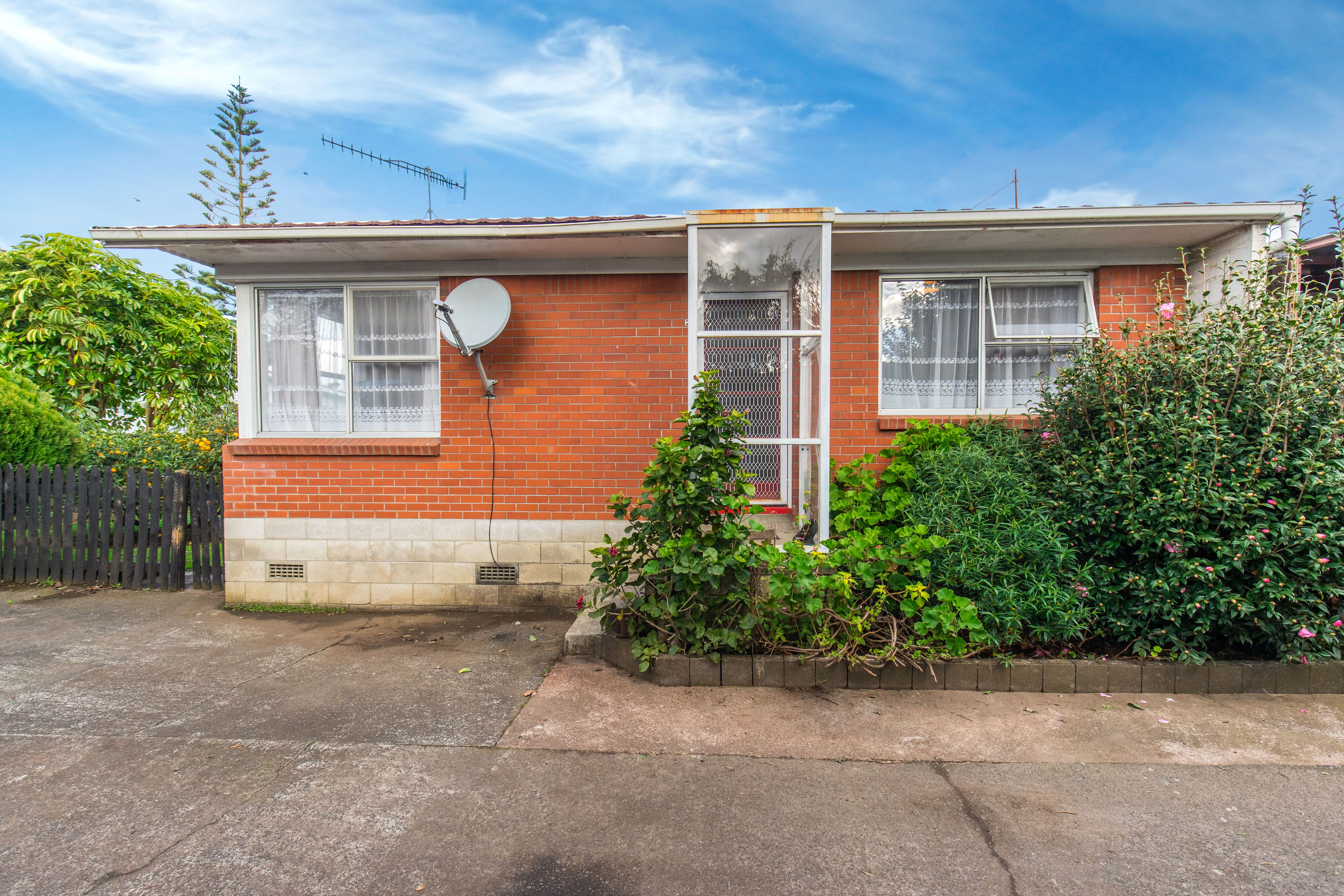 2/93 Coronation Road, Mangere Bridge, Manukau City