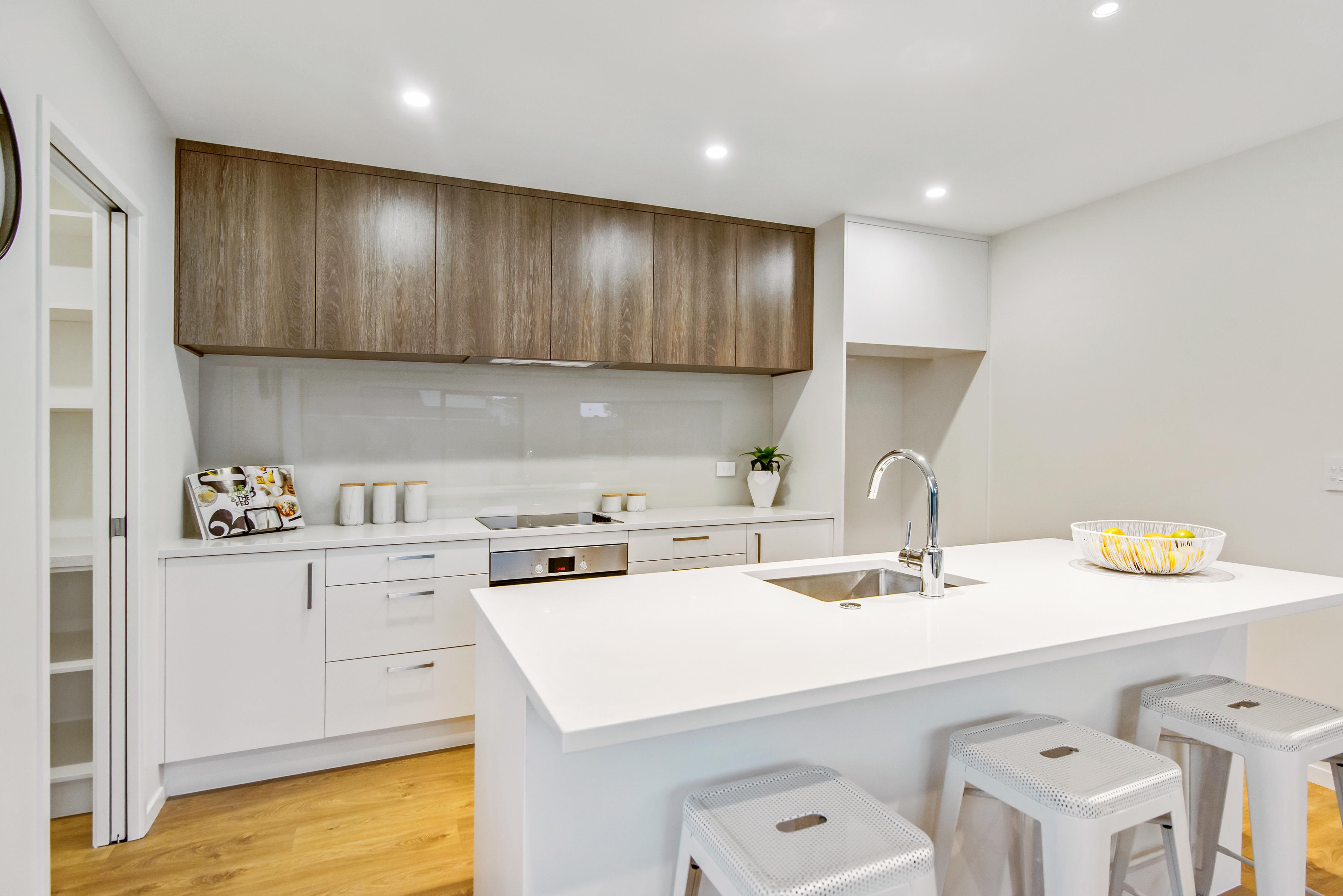 73 Mountain Road, Mangere Bridge, Manukau City