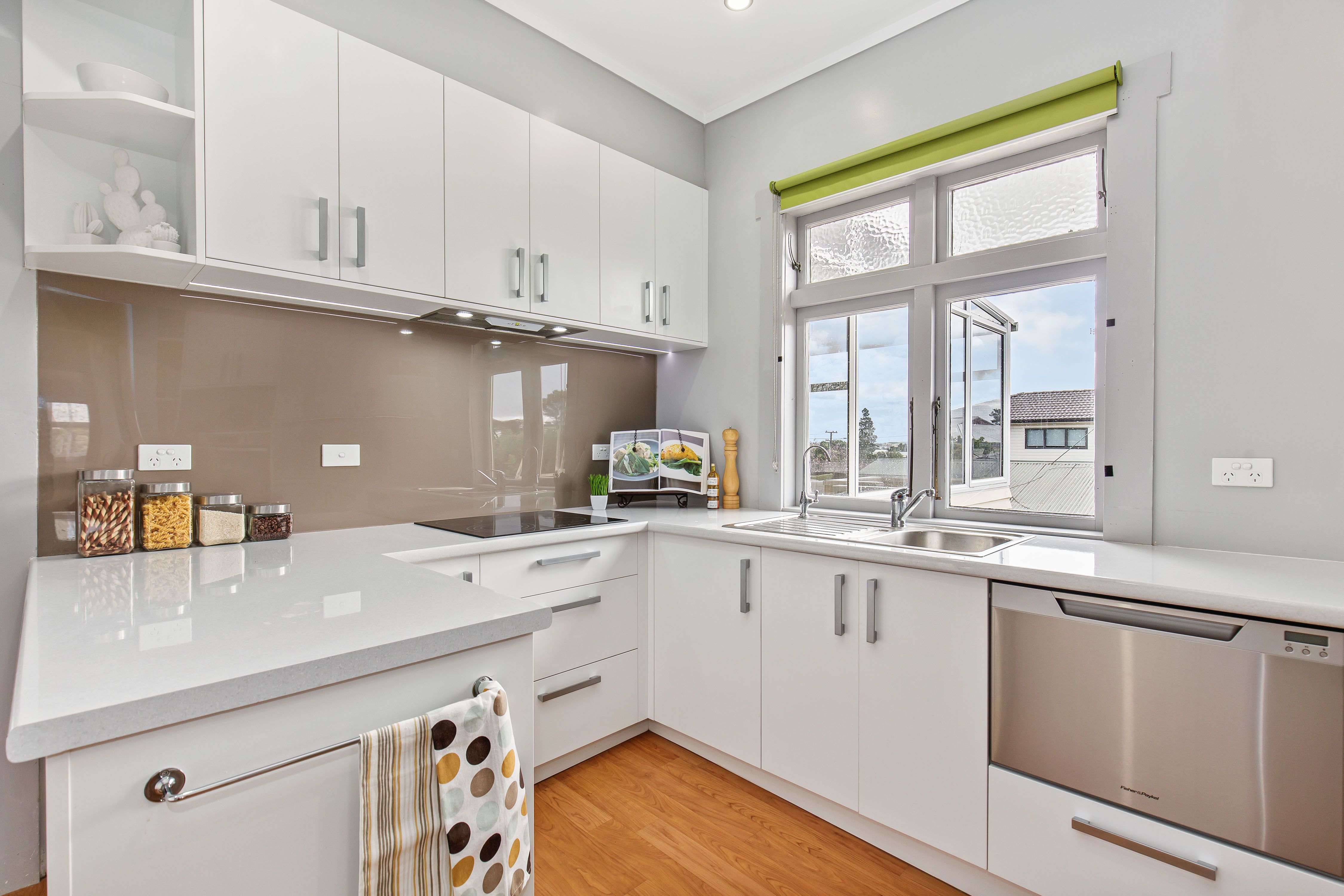 14 Hastie Avenue, Mangere Bridge, Manukau City