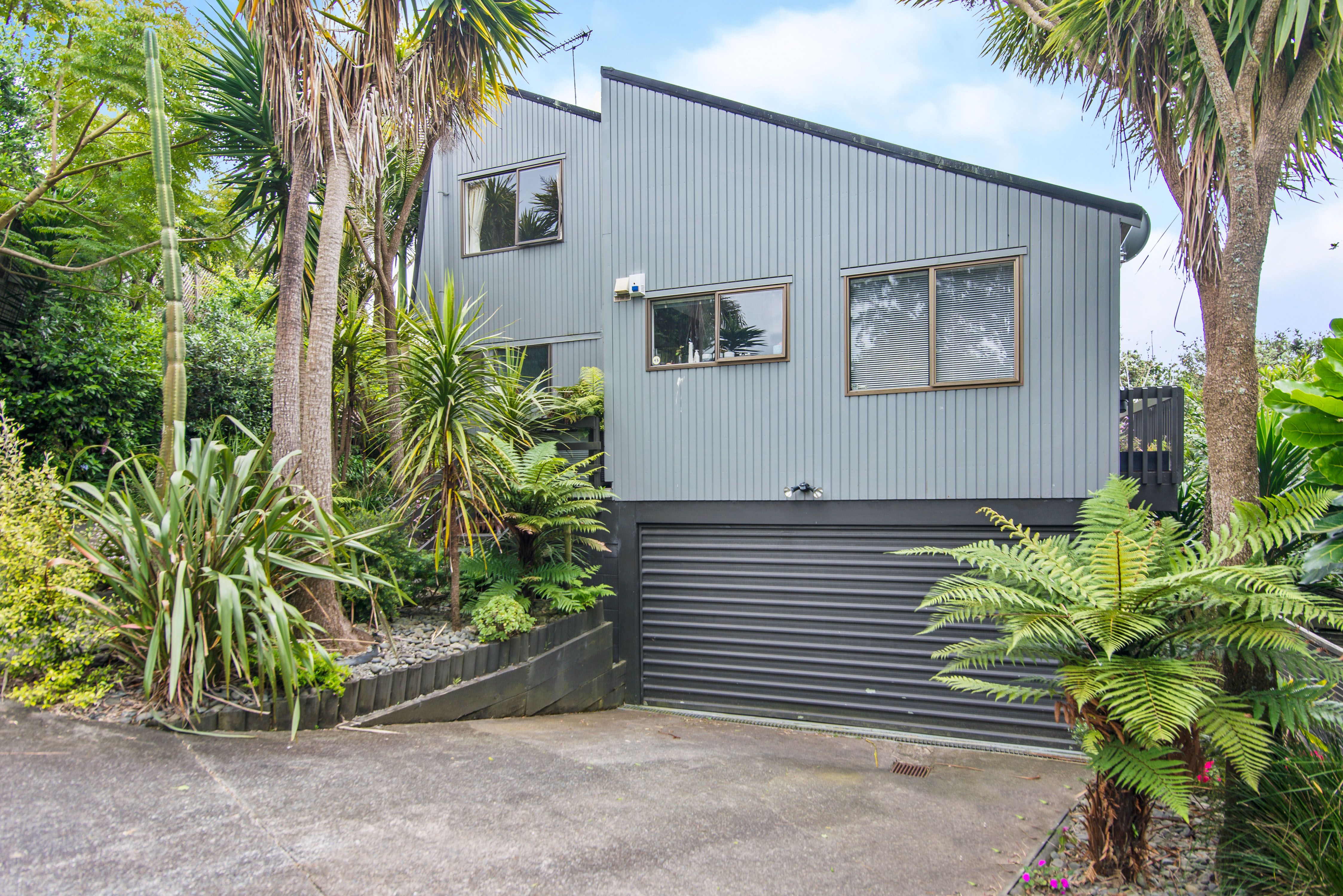 18a Rapallo Place, Farm Cove, Manukau City