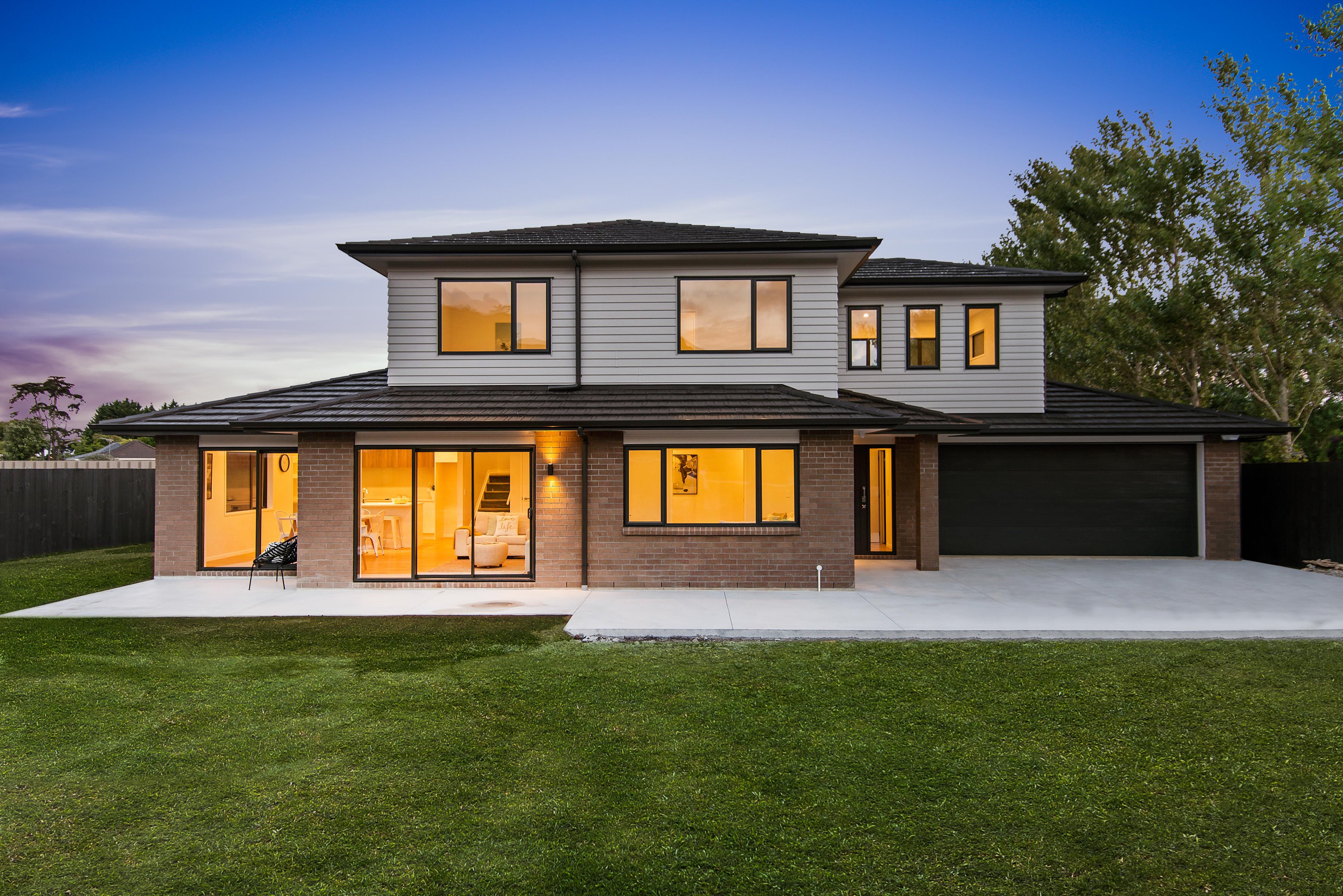 73 Mountain Road, Mangere Bridge, Manukau City